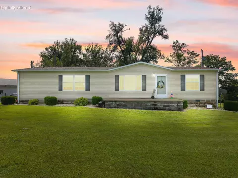 Undisclosed, Flemingsburg, KY 41041