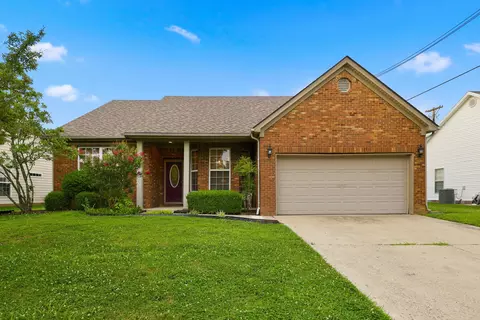 560 Southpoint Dr, Lexington, KY 40515