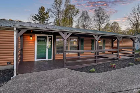 384 Adkins Camp Loop, Hudson, KY 40145