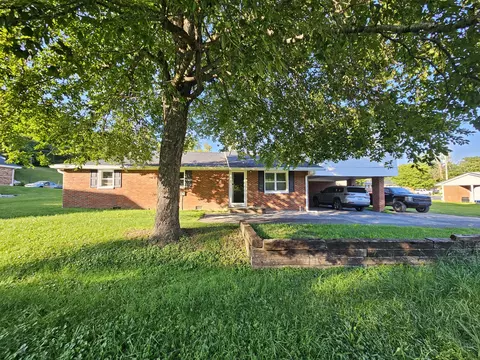 80 Combest St, Liberty, KY 42539