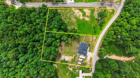 View/Area - 671 Mauney Chapel Rd, Corbin, KY 40701 photo 2 of 31