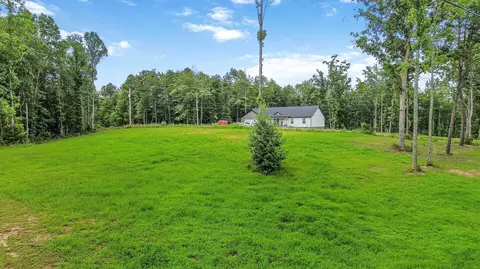 Exterior - 671 Mauney Chapel Rd, Corbin, KY 40701 photo 13 of 17