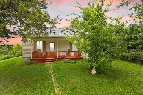 400 N Dividing Ridge Rd, Sadieville, KY 40370