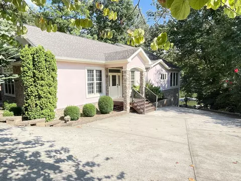 64 Cochise Trl, Cadiz, KY 42211