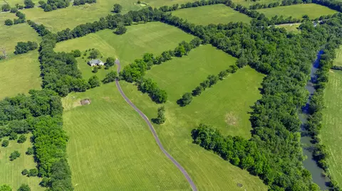 2639 Weisenberger Mill Rd, Midway, KY 40347