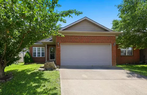 239 Baybrook Cir, Nicholasville, KY 40356