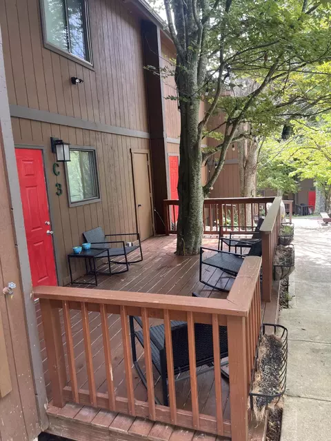 145 S State Park Rd, Jamestown, KY 42629
