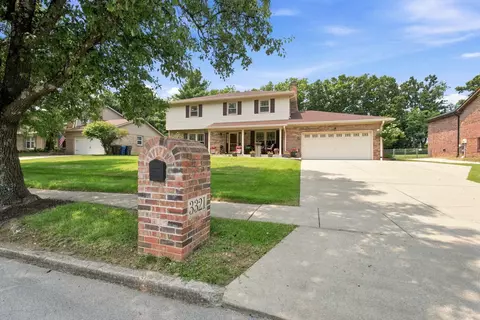 3321 Carriage Ln, Lexington, KY 40517