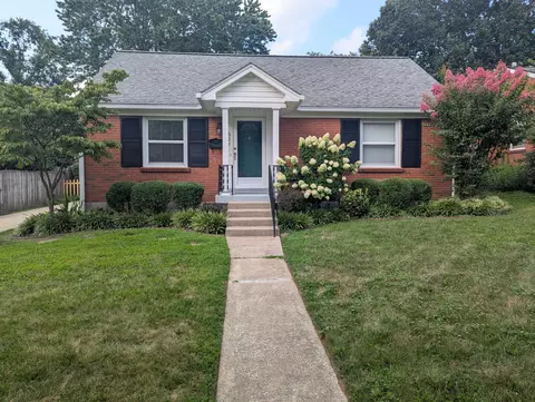 621 Cardinal Ln, Lexington, KY 40503