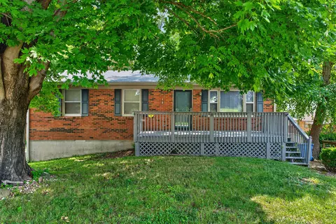 3289 Beaver Creek Dr, Lexington, KY 40515