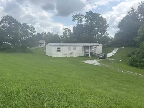 284 Lincoln Ave, Monticello, KY 42633