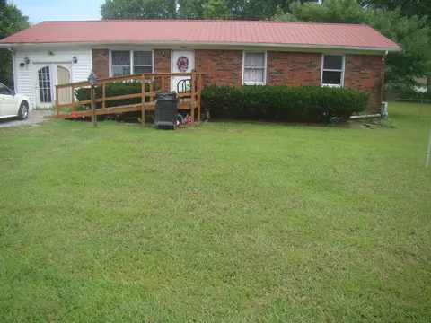 158 Sunset Cir, Cadiz, KY 42211