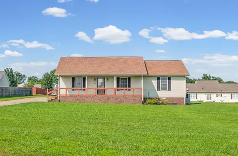 1040 Billy Goat Hill Rd, Hopkinsville, KY 42240