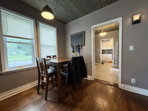 Dining - 601 Pine St, Murray, KY 42071 photo 2 of 2