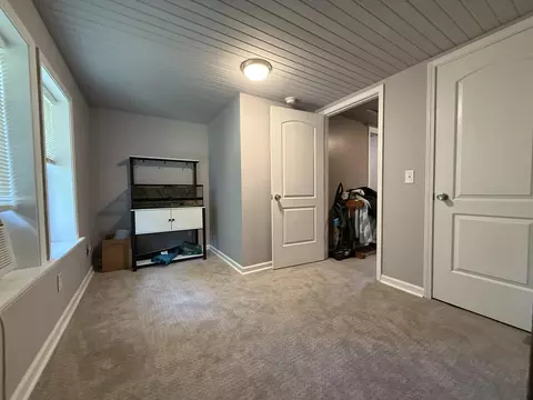 Bedroom - 601 Pine St, Murray, KY 42071 photo 4 of 7