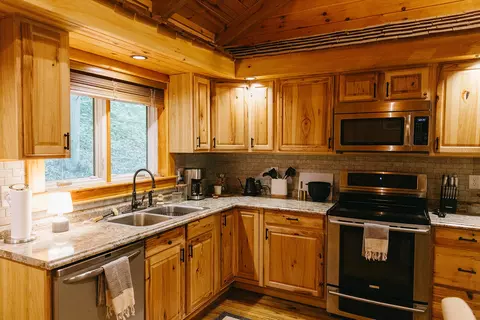 Kitchen - 684 N Fork Rd, Stanton, KY 40380 photo 4 of 4
