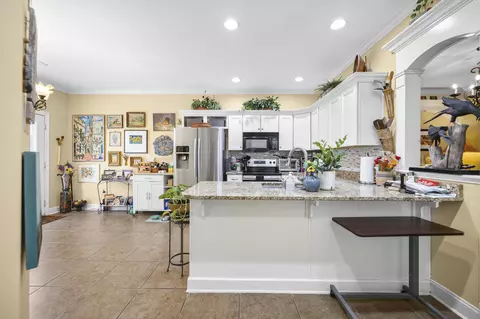 Kitchen - 127 Riviera Dr, Georgetown, KY 40324 photo 1 of 3