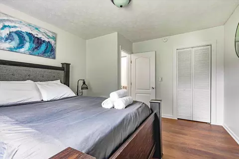 Bedroom - 215 Hamlin Ave, Corbin, KY 40701 photo 7 of 7