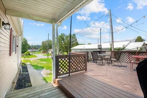 Exterior - 215 Hamlin Ave, Corbin, KY 40701 photo 11 of 11