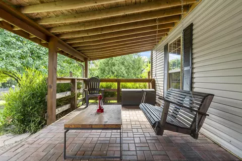 Exterior - 106 Oconner Ct, Georgetown, KY 40324 photo 5 of 8