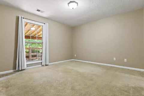 Bedroom - 106 Oconner Ct, Georgetown, KY 40324 photo 2 of 8