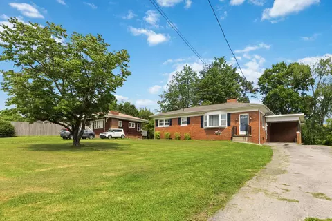 Exterior - 52 Sampson St, Corbin, KY 40701 photo 4 of 11