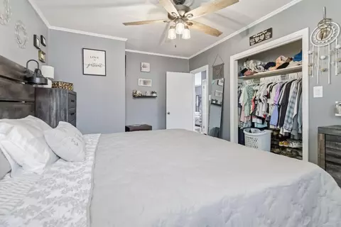 Bedroom - 52 Sampson St, Corbin, KY 40701 photo 2 of 7