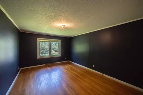 Bedroom - 445 Lee St, Wickliffe, KY 42087 photo 2 of 2