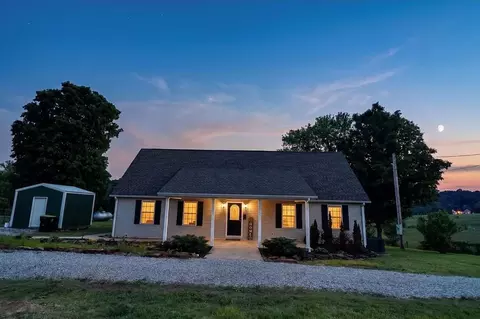 3755 Madisonville Rd, Hopkinsville, KY 42240