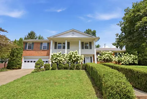 2985 Montavesta Rd, Lexington, KY 40502