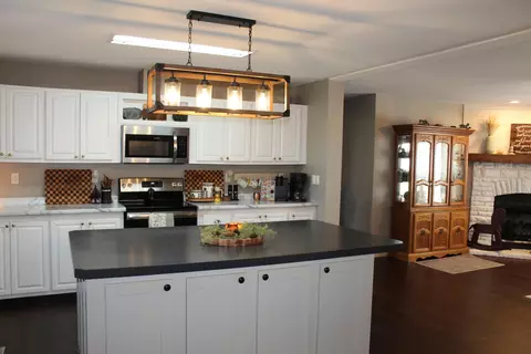 Kitchen - 2413 Lowes Rd, Cunningham, KY 42035 photo 5 of 5