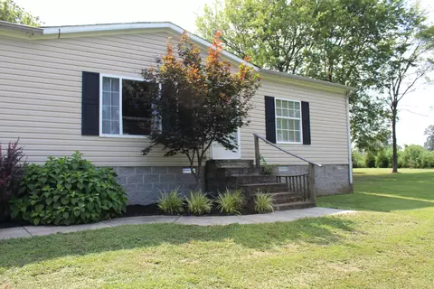 Exterior - 2413 Lowes Rd, Cunningham, KY 42035 photo 7 of 8