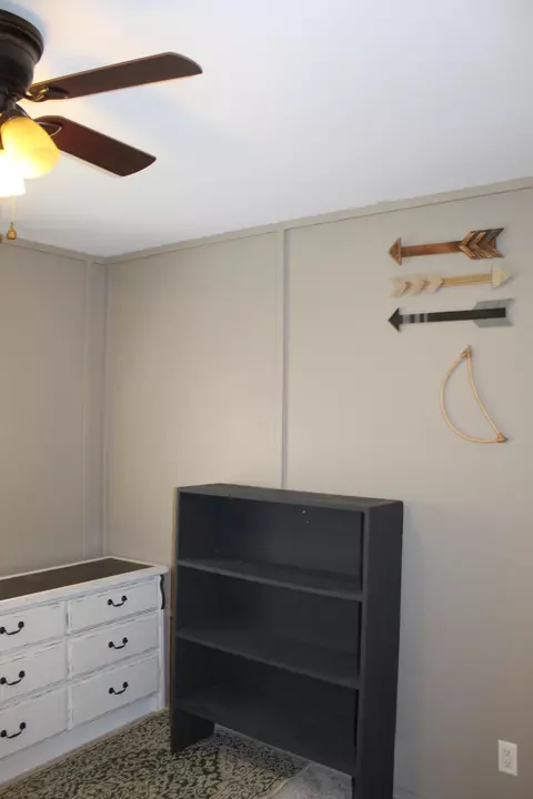Bedroom - 2413 Lowes Rd, Cunningham, KY 42035 photo 2 of 4