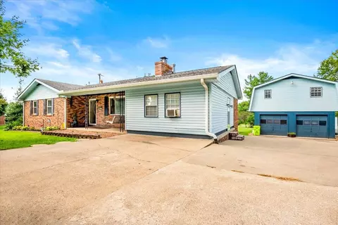 Exterior - 1406 Oak Ridge Rd, Corbin, KY 40701 photo 15 of 18