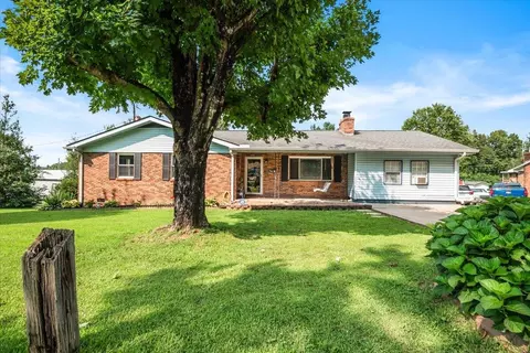 Exterior - 1406 Oak Ridge Rd, Corbin, KY 40701 photo 17 of 18