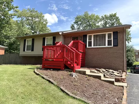 450 Osprey Cir, Lexington, KY 40503