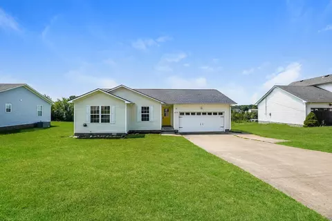 429 Filmore Rd, Oak Grove, KY 42262