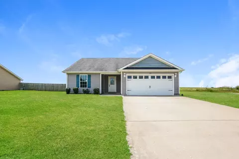 201 Bob White Trl, Oak Grove, KY 42262