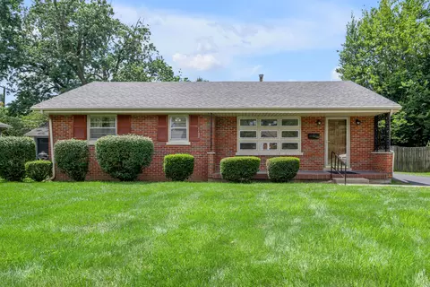 1132 Claridge Dr, Lexington, KY 40504
