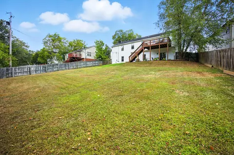 Exterior - 1166 Devane Ln, Frankfort, KY 40601 photo 2 of 12