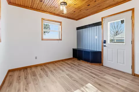 Entry Way - 26 Stella Ln, Eubank, KY 42567 photo 1 of 1