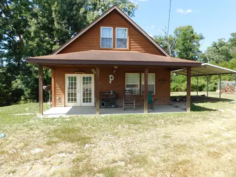 390 Meeting House Branch Rd, Ezel, KY 41425