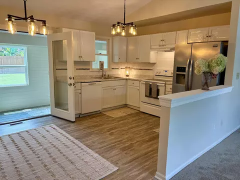 1704 Masters Ln, Lexington, KY 40515