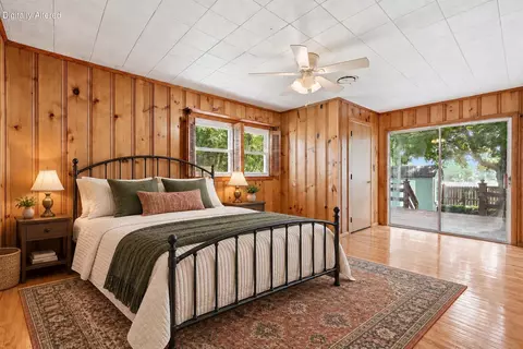 Bedroom - 211 S 13th St, Murray, KY 42071 photo 6 of 6