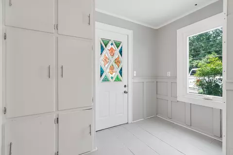 Entry Way - 211 S 13th St, Murray, KY 42071 photo 3 of 4