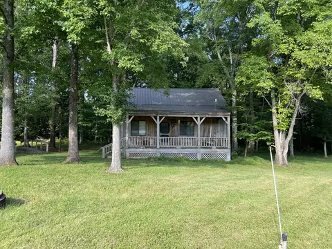 829 Poplar Springs Dr, Murray, KY 42071