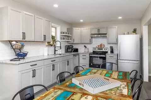 Kitchen - 5354 Muddy Ford Rd, Georgetown, KY 40324 photo 17 of 17