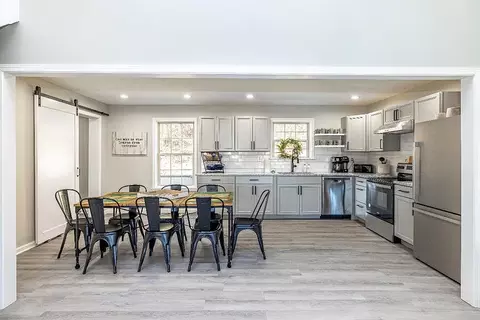 Kitchen - 5354 Muddy Ford Rd, Georgetown, KY 40324 photo 1 of 17
