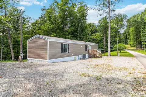 566 Cherokee Trl, Nancy, KY 42544