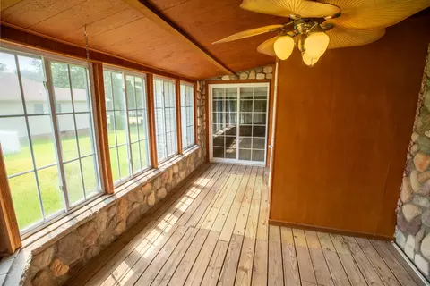 Exterior - 2202 Brookhaven Dr, Murray, KY 42071 photo 4 of 7
